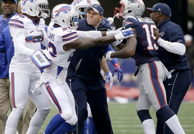 Recap: Buffalo Bills At New England Patriots—The Patriots Did Show Up. Honest.