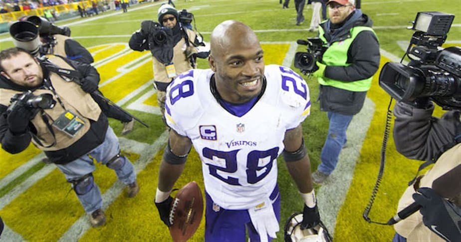 Indianapolis Colts-Minnesota Vikings Preview: The Possibility Of Adrian Peterson Makes This One Interesting