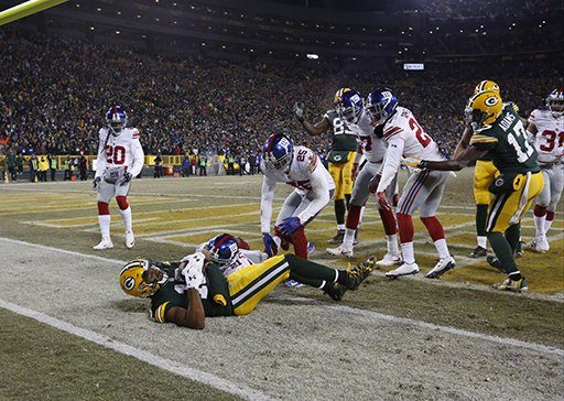 NFC Wild Card Recap: “Playoff Eli” Remains In Hibernation As Packers Destroy Giants